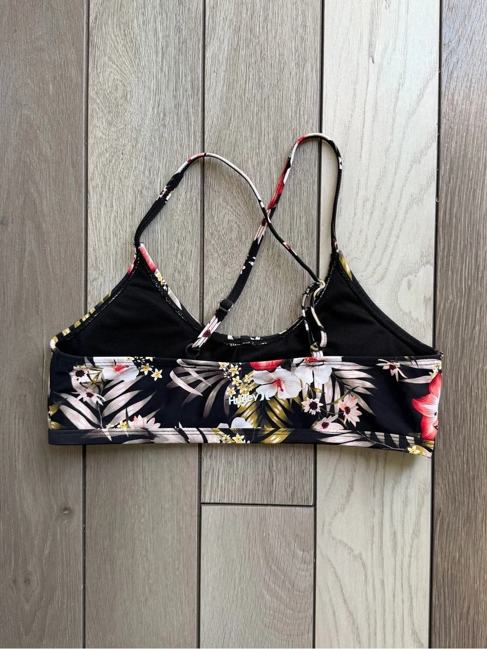 Hurley Carissa Moore rashguard and bikini top